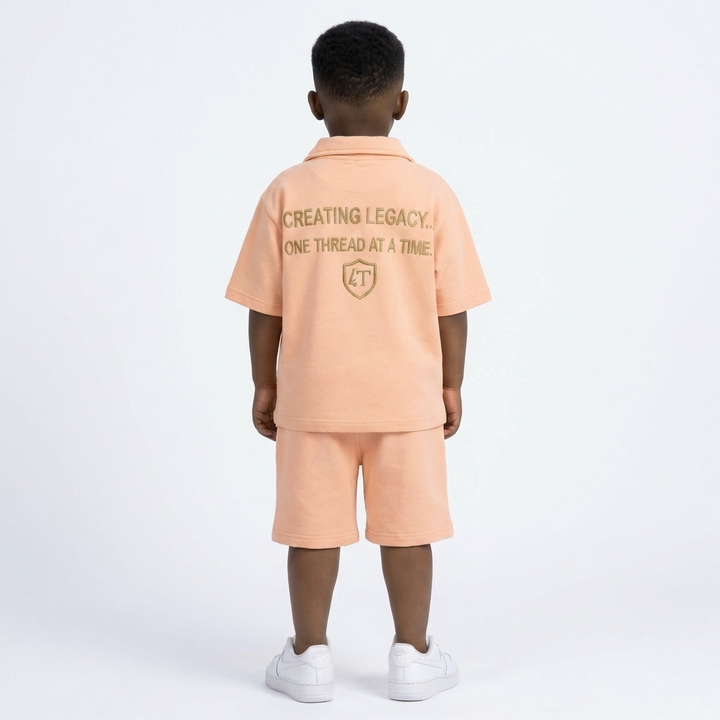 The Young Heir Resort Set