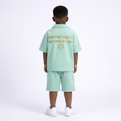 The Young Heir Resort Set