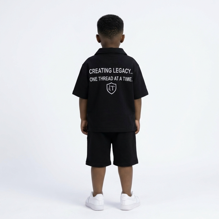 The Young Heir Resort Set
